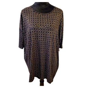NEW LuLaRoe Irma Blouse Women's Medium Elegant Gold 3D Triangle Dot Pattern